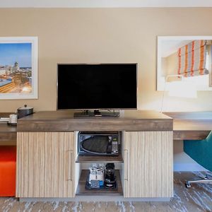 Executive King Room